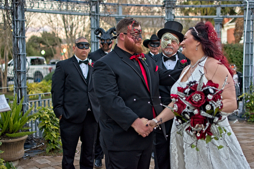 When to Light the Unity Candle at a Wedding